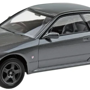 Aoshima 1/32 Nissan R32 GT-R Gun Gray Model Kit Pre-Colored