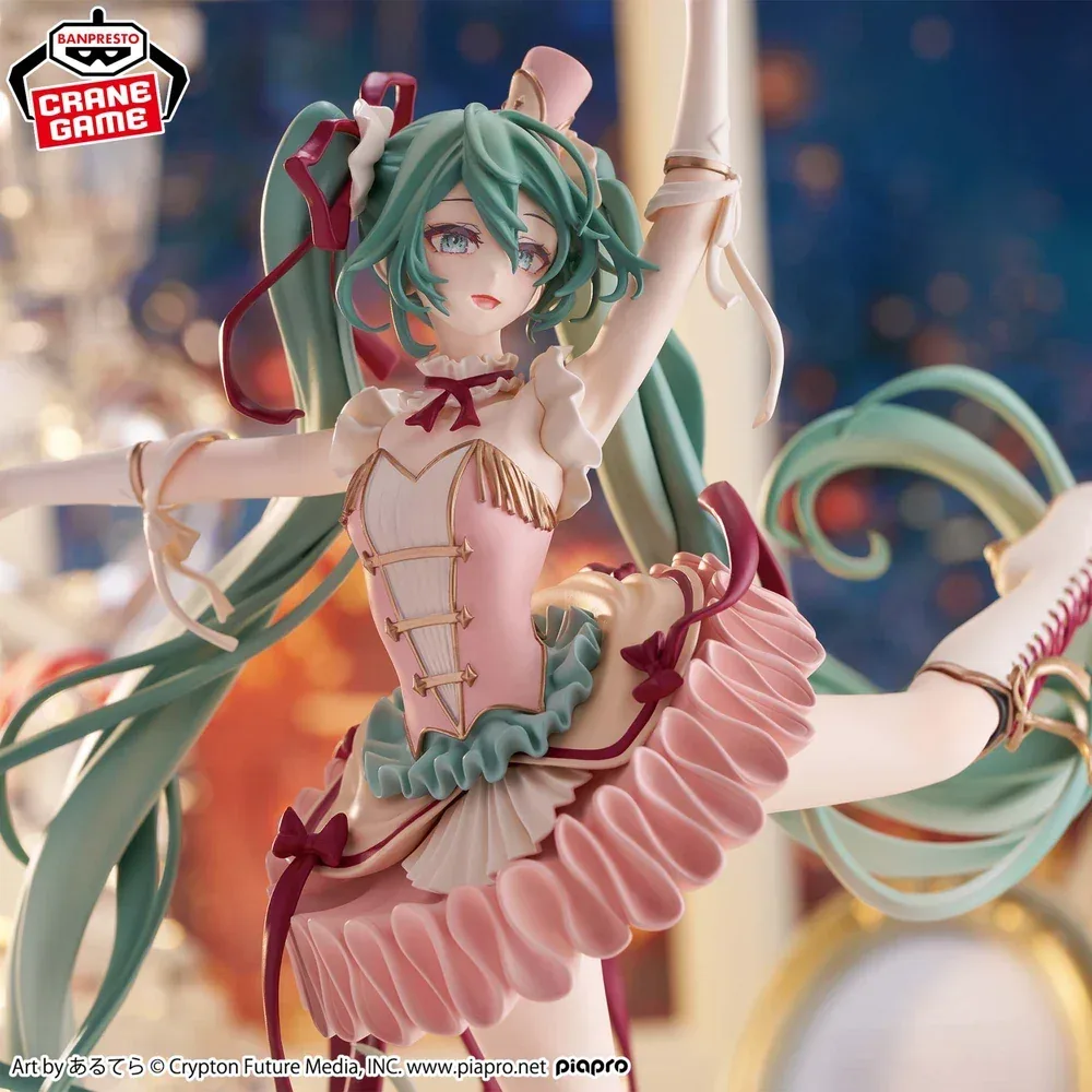 BANPRESTO EVOLVE Hatsune Miku The Nutcracker 24cm Prize Figure - Image 2