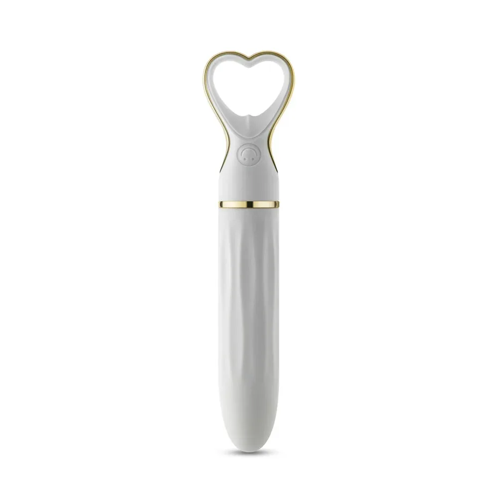 Delice Heartthrob White Bouquet - Image 2