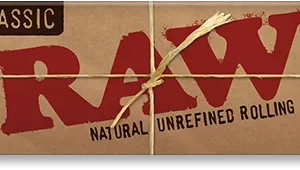 RAW Classic Natural Unrefined Rolling Papers - 1¼